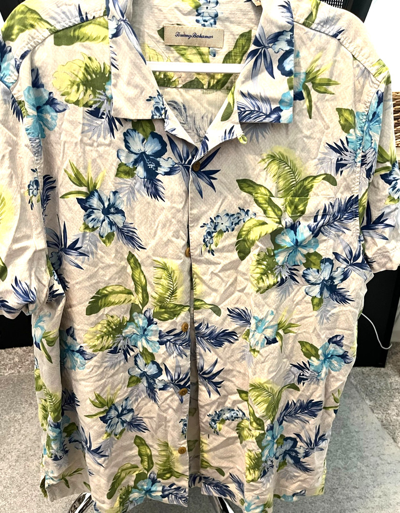Tommy Bahama Size XXL Mens 100% Silk Hawaiian Button Down Shirt