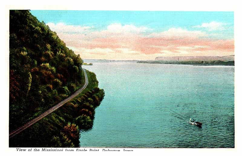 Postcard PANORAMIC SCENE Dubuque Iowa IA m/09 AP4394