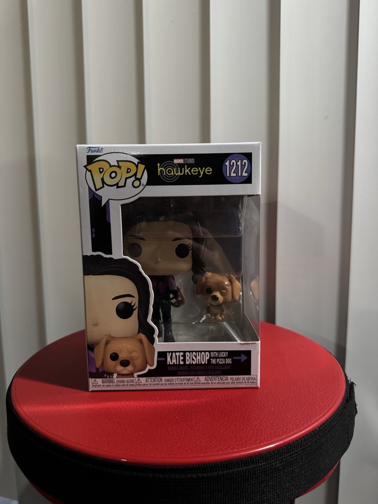 Funko Pop Hawkeye Kate Bishop with Lucky the Pizza Dog #1212