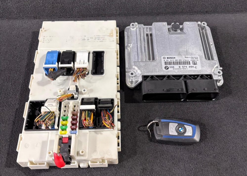 BMW F30 N47 F31 320D X3 F25 ENGINE CONTROL UNIT ECU SET DDE BASIC - 8574094