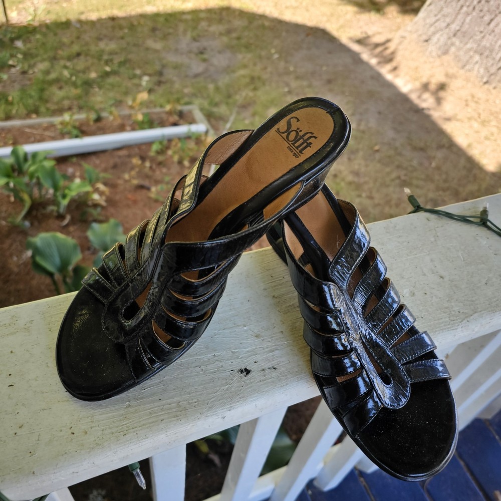 Sofft Womens Black Patent Leather Wedge Heel Slides Sandals Size 9.5 Open Toe
