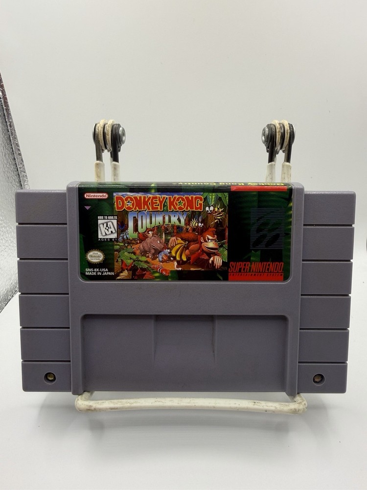 Donkey Kong Country (Super Nintendo SNES, 1994) Cartridge Only
