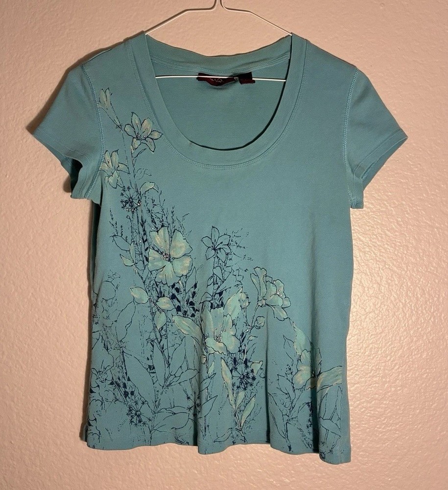 Gloria Vanderbilt Women’s Blue Floral Rhinestone Scoop Neck S/S Knit Tee S