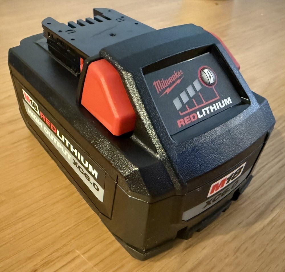 Milwaukee M18 RedLithium High Output XC6.0 Battery Pack - Black (48-11-1865)