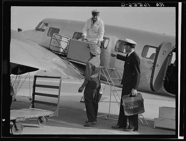 Glendale California 1937 Airport Plane Arrival Baggage Inspection Mexico