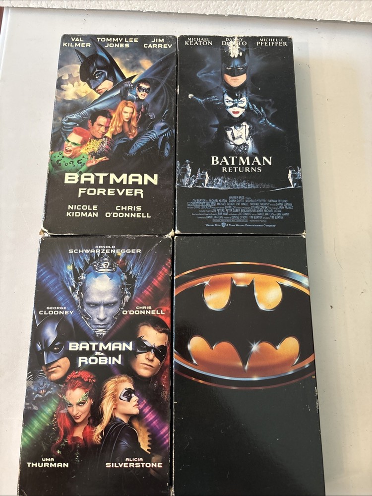 Batman VHS lot of 4 Batman/Returns/Robin/Forever