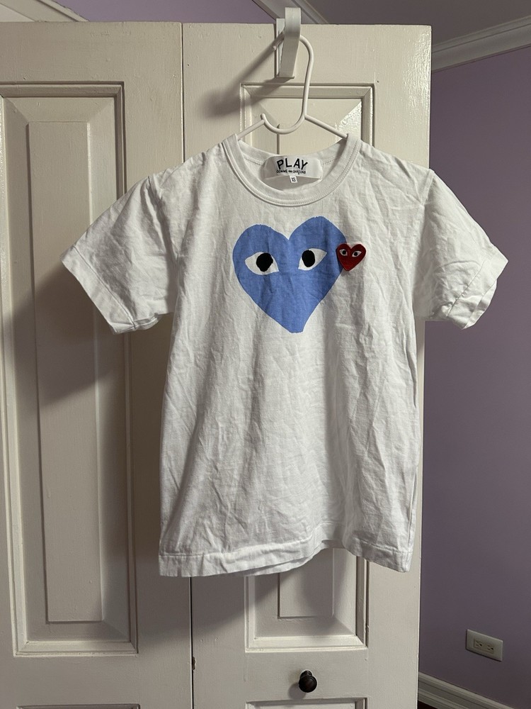 Comme Des Garçons Play Blue Heart Tee Size XS