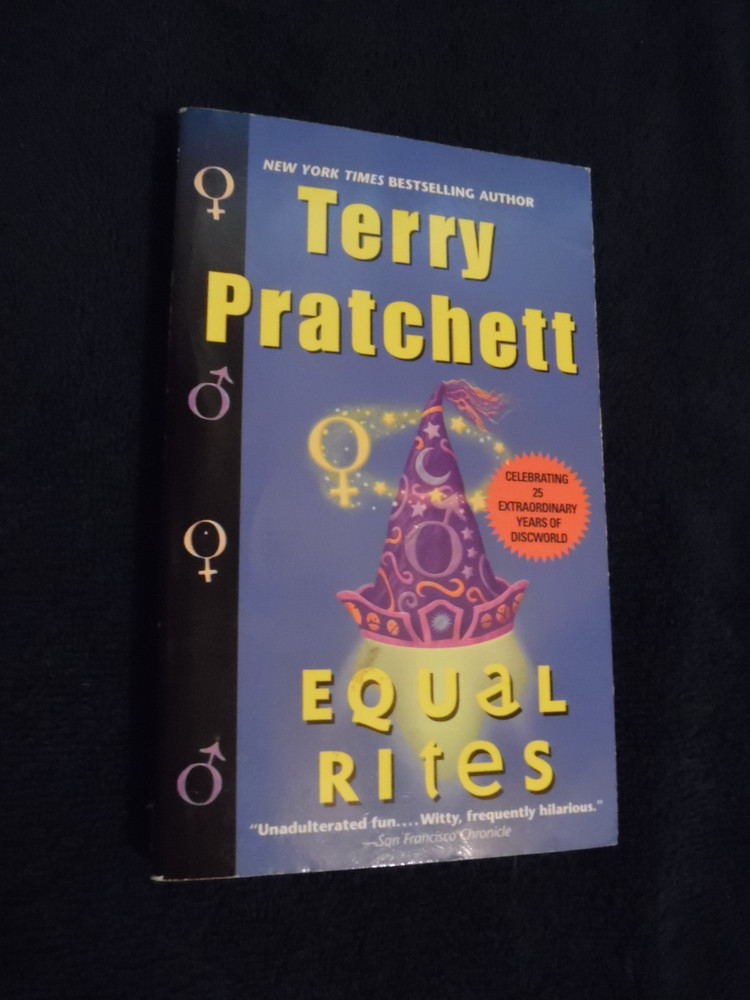 Equal Rites by Terry Pratchett (2000, Mass Market)