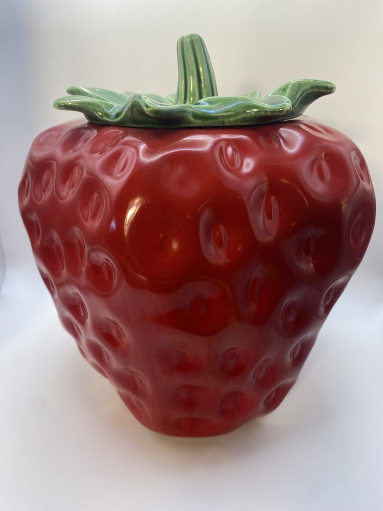 Vintage McCoy Pottery Red Strawberry Cookie Jar With Stem Lid - Mold #263 USA