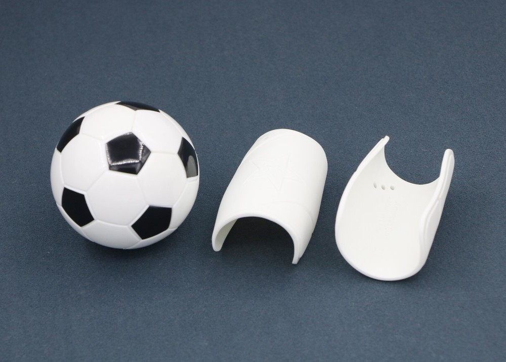 American Girl ball & shin guards set for 18'' doll Go for the Goal Soccer Outfit