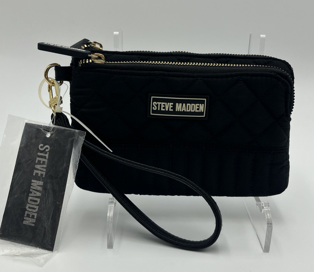 NWT Black Quilted Nylon Steve Madden Btrell Wristlet Clutch Wallet Purse
