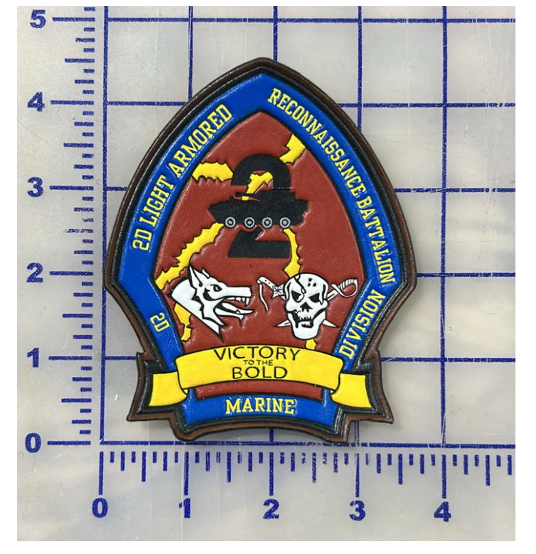 MARINE CORPS 2ND LAR COLOR LEATHER PATCH