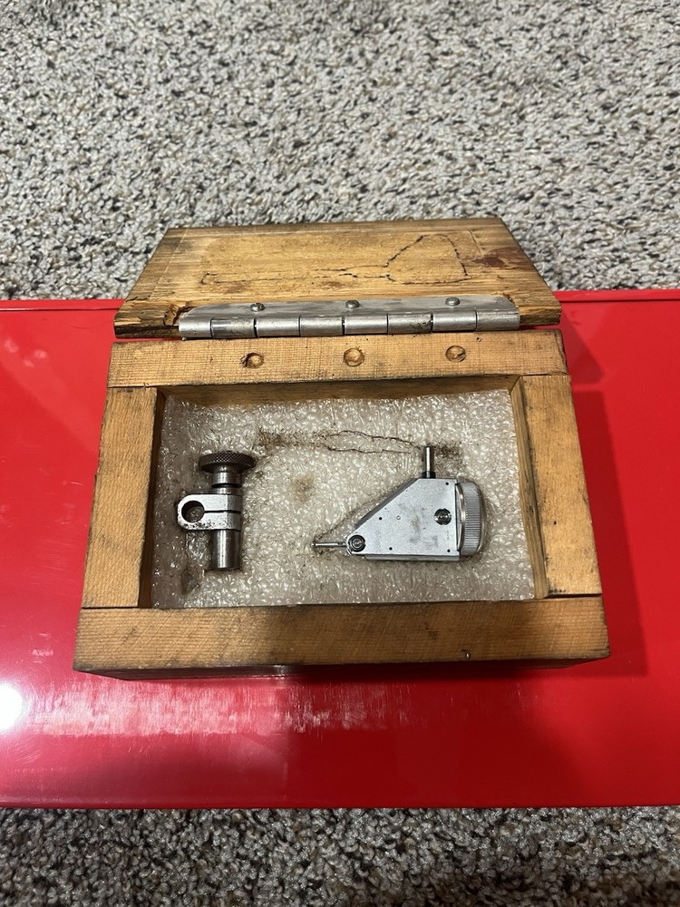 Compac Geneve Alina M32 Vertical Dial Test Indicator 0.0001”
