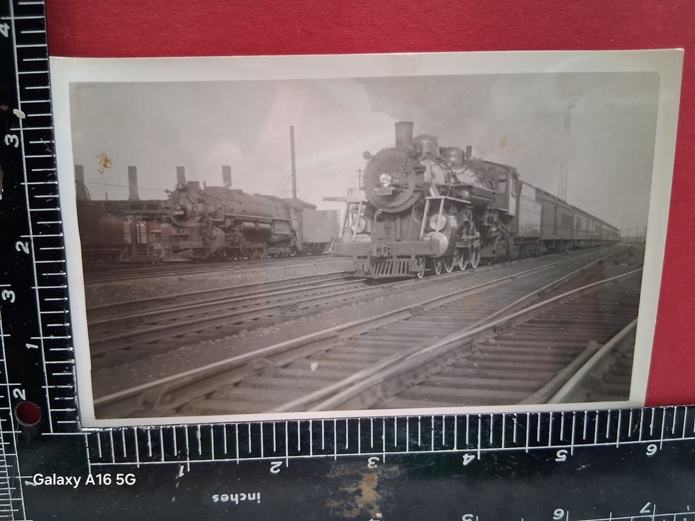 PERE MARQUETTE RAILROAD 4-6-2  LOCOMOTIVE #717 PHOTO PASSENGER TRAIN 1940's