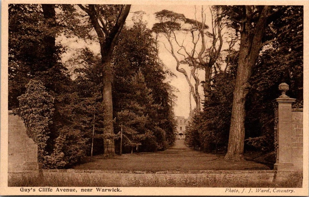 Guy's Cliffe Avenue Warwick England UK Photo J. J. Ward Coventry Postcard