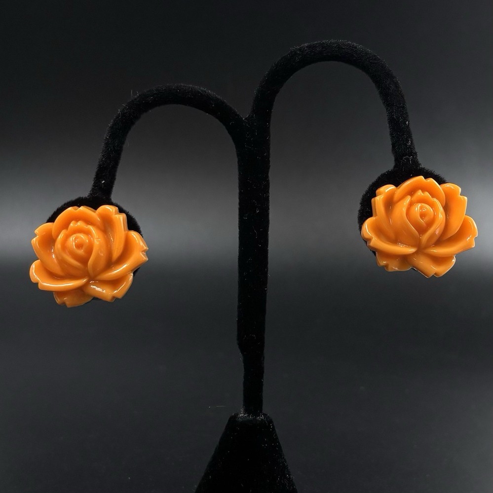 Vintage Molded Carved Orange/Coral Lucite 1