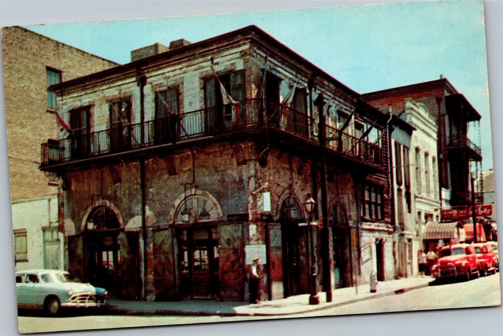 Postcard LA New Orleans French Quarter Bourbon Street Old Absinthe House cars-image