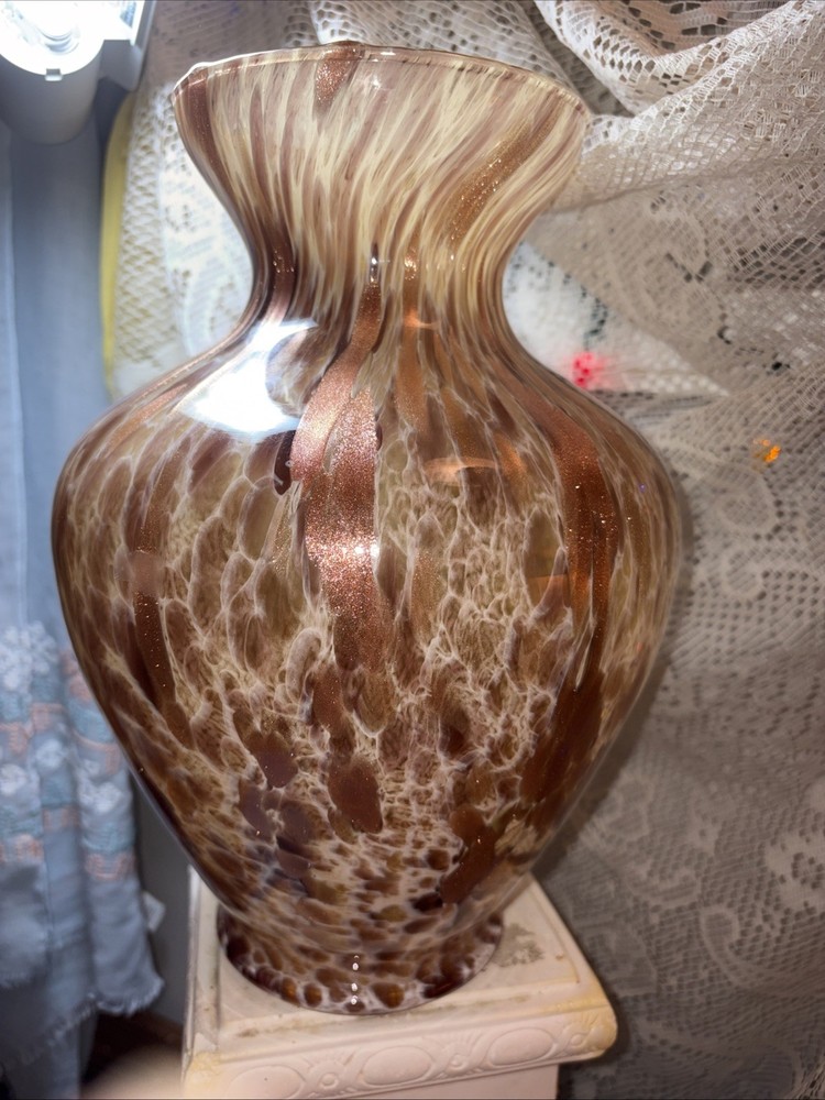 Vintage 1980s Hand Blown Art Glass Vase Maestri Vetrai Murano Style She Is Big!