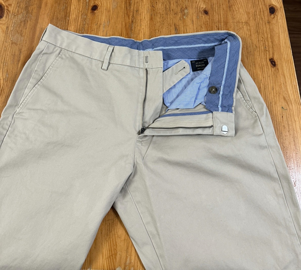J. Crew Men Chino Pants Bowery Slim Fit Khaki Straight Leg Twill size 32x26