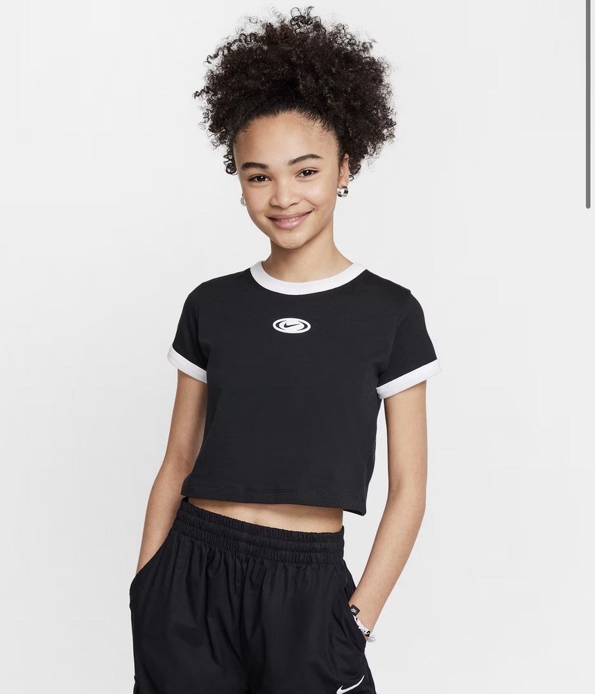 The Nike Tee Size Large Girls Crop Top Tee Black Short Sleeve