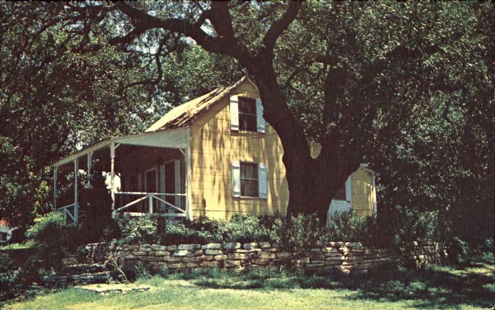 Sunday House ~ South Milam Street ~ Fredericksburg Texas TX ~ 1970s