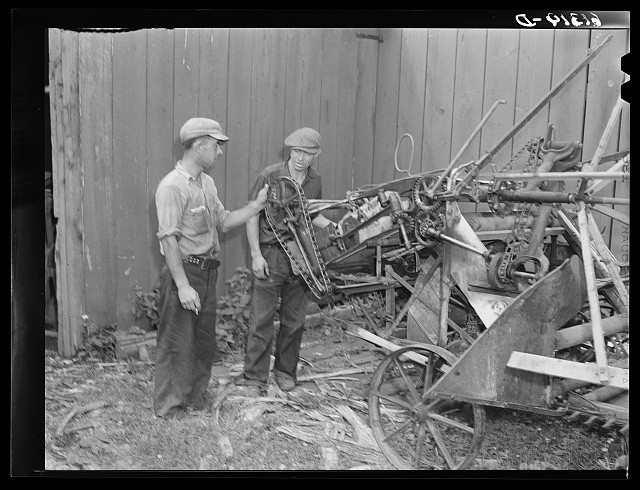 Door County Wisconsin 1940 FSA borrowers cooperative binder farm machinery