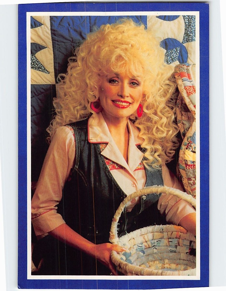 Postcard Dolly Parton Dollywood Pigeon Forge Tennessee USA