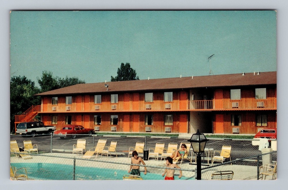 Lebanon OH-Ohio Heritage Inn Vintage Postcard Standard Souvenir Postal Post Old