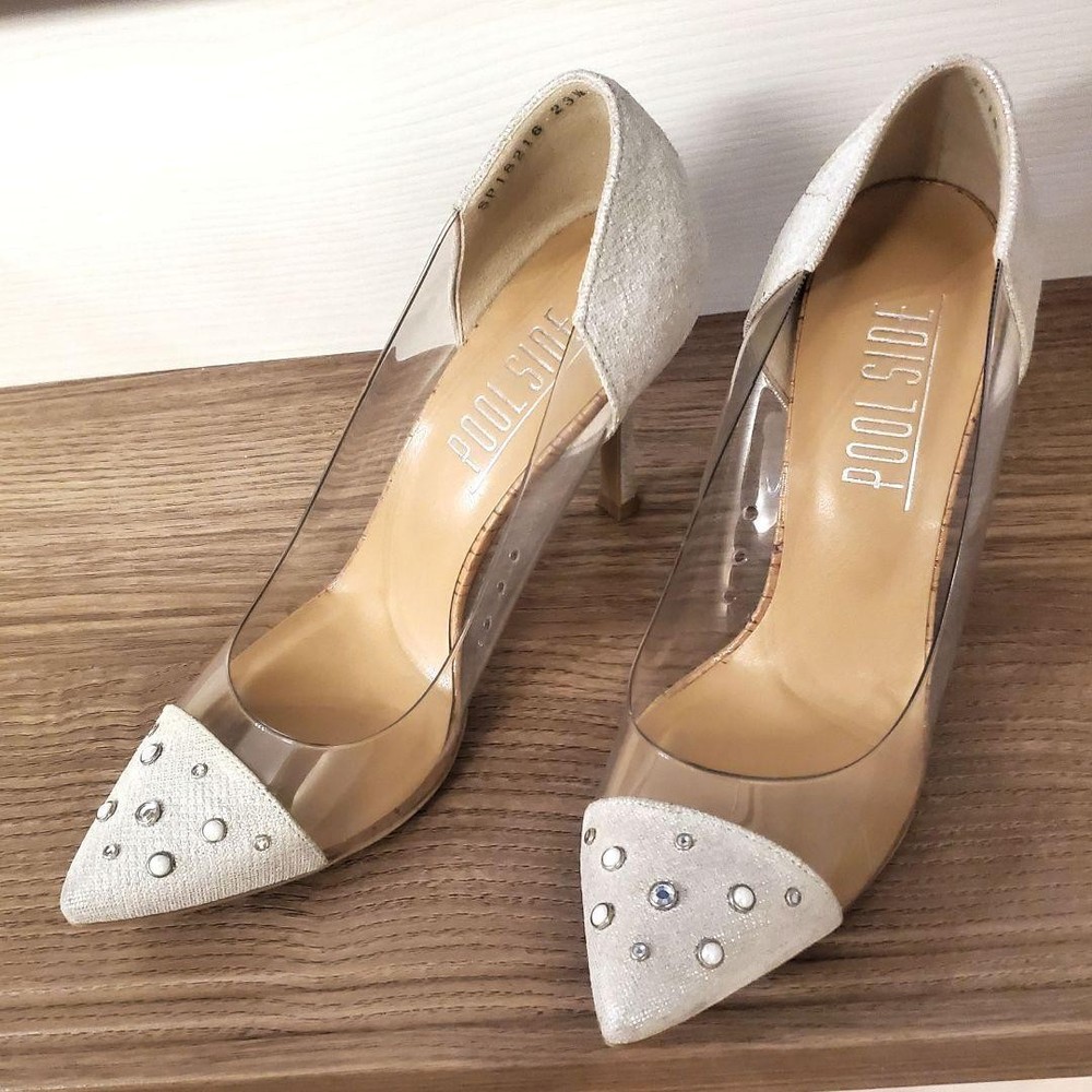 Women's 6.5US Pre-Owned Clear Bejoux Poolside Pumps