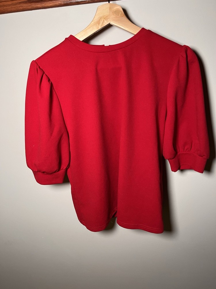 Women's Red Short Sleeve Blouse With Slight Puffy Sleeve Size Medium