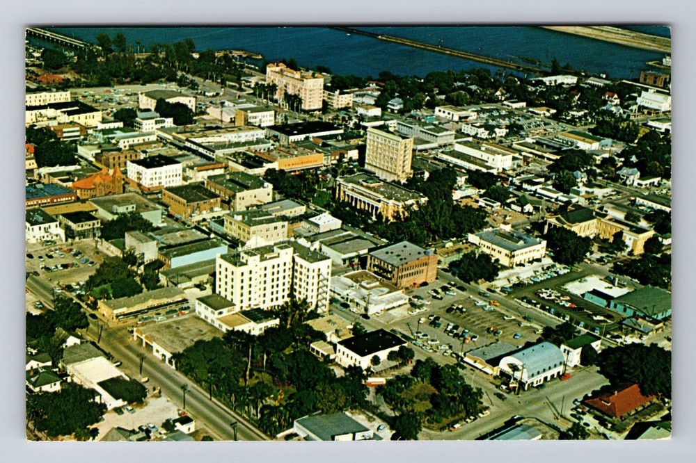Bradenton FL-Florida Aerial Hotel Dixie Grande Vintage Postcard Standard Postal