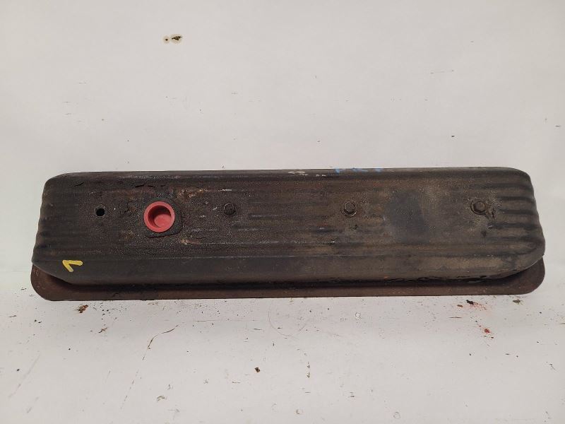 TCHE35OLD 1998 Valve Cover 1633184