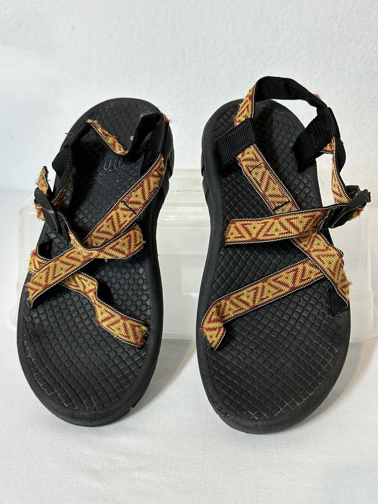 Teva Womens Sz  8 Colorful Aztec Sandals Strappy Fabric Hiking Water Shoe
