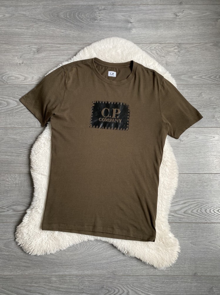 C.P. Company Men’s Patch Logo T-Shirt Khaki Green Brown Size M - Authentic
