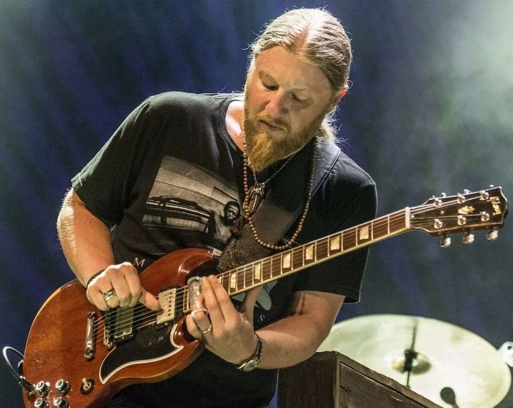 Derek Trucks Playing Guitar On Stage 4x6 Picture Celebrity Print