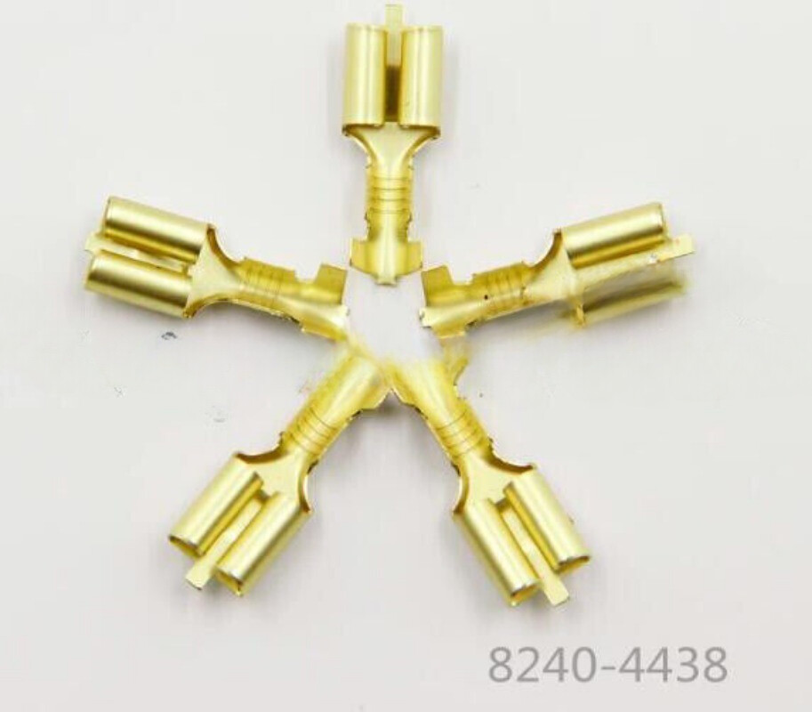 1000PCS NEW FIT FOR Connector terminals 8240-4438