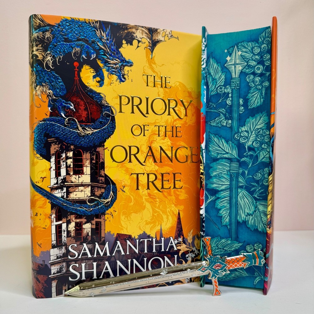 Illumicrate The Roots of Chaos Duology By Samantha Shannon - SIGNED Versions!