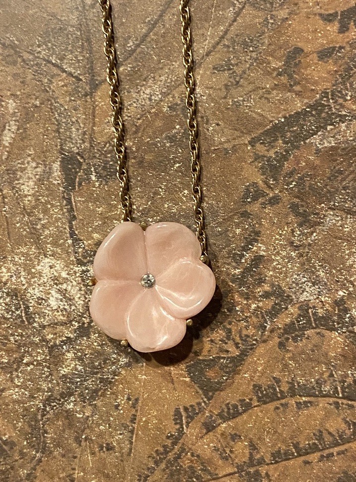 Vintage AVON Signed 1978 Pink Lotus Flower Rhinestone Gold Tone Necklace