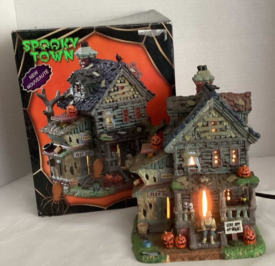 Lemax Spookytown Retired 2017 Creepy Neighborhood House Lighted Halloween Decor #75185