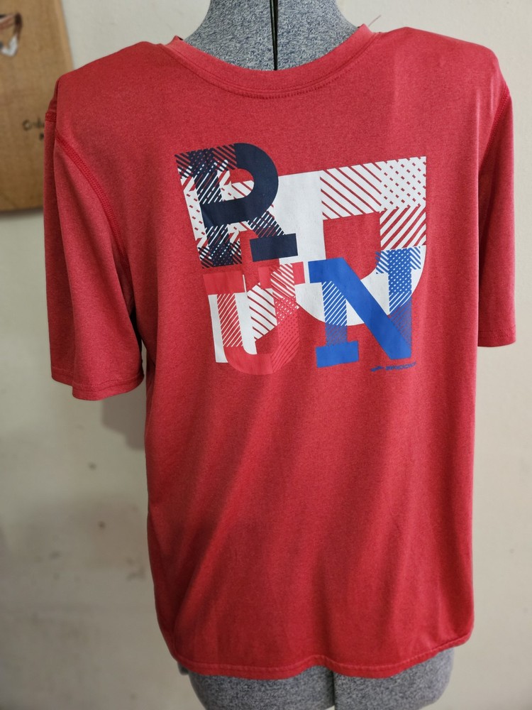 Brooks Running T-Shirt  Size M