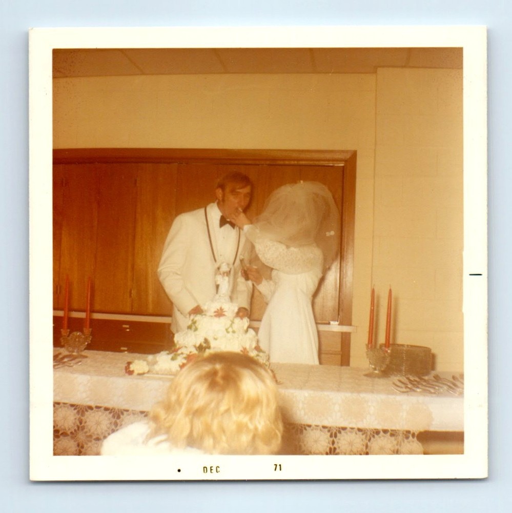 Old Vintage Square Color Photo BRIDE GROOM WEDDING CAKE DAVID THOMAS 1971