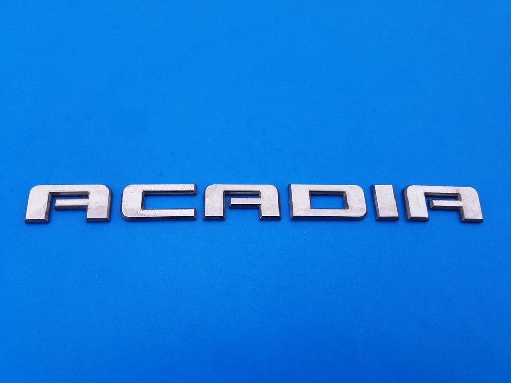 2014 GMC Acadia Rear Emblem Badge Symbol OEM 07-16 Model Years-image