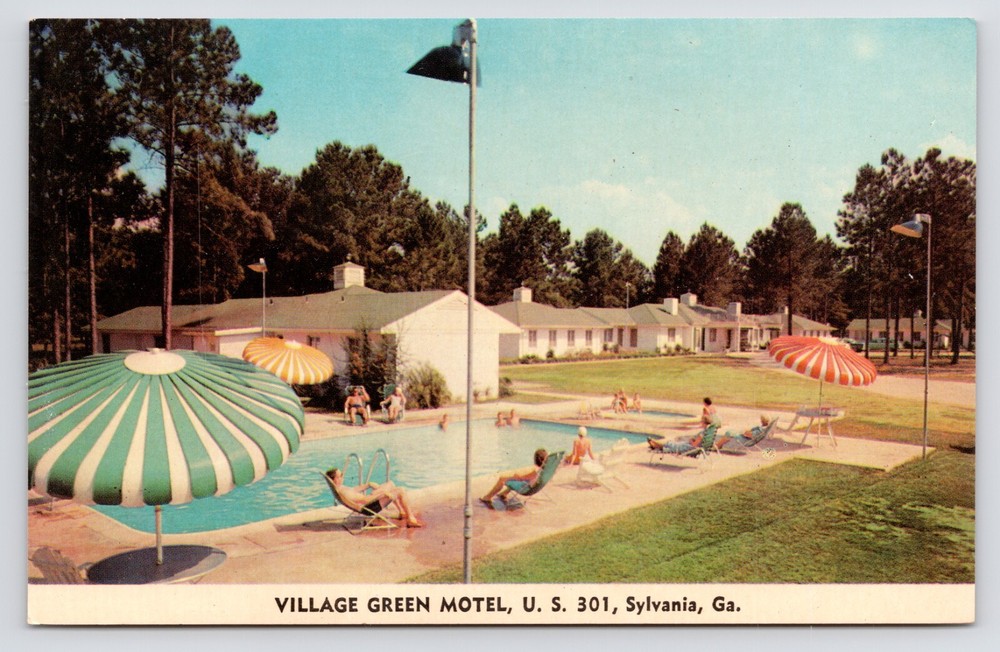 Village Green Motel US 301 Pool Scene Bathers Sylvania Georgia GA 1960s Postcard