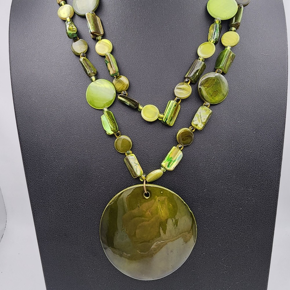 Vintage Green Capiz Shell Statement Necklace Large MOP Disc Pendant READ