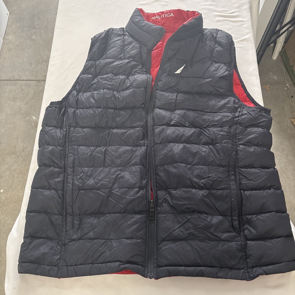 Nautica Reversible Mens XL Full Zip Sleeveless Puffer Vest, Blue And Red