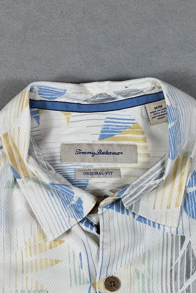 Tommy Bahama Men's Medium Silk Shirt – Multicolor Design, Original Button-Up