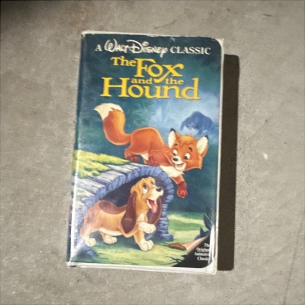 Walt Disney Home Video The Fox and the Hound VHS (1981) G NTSC Rooney