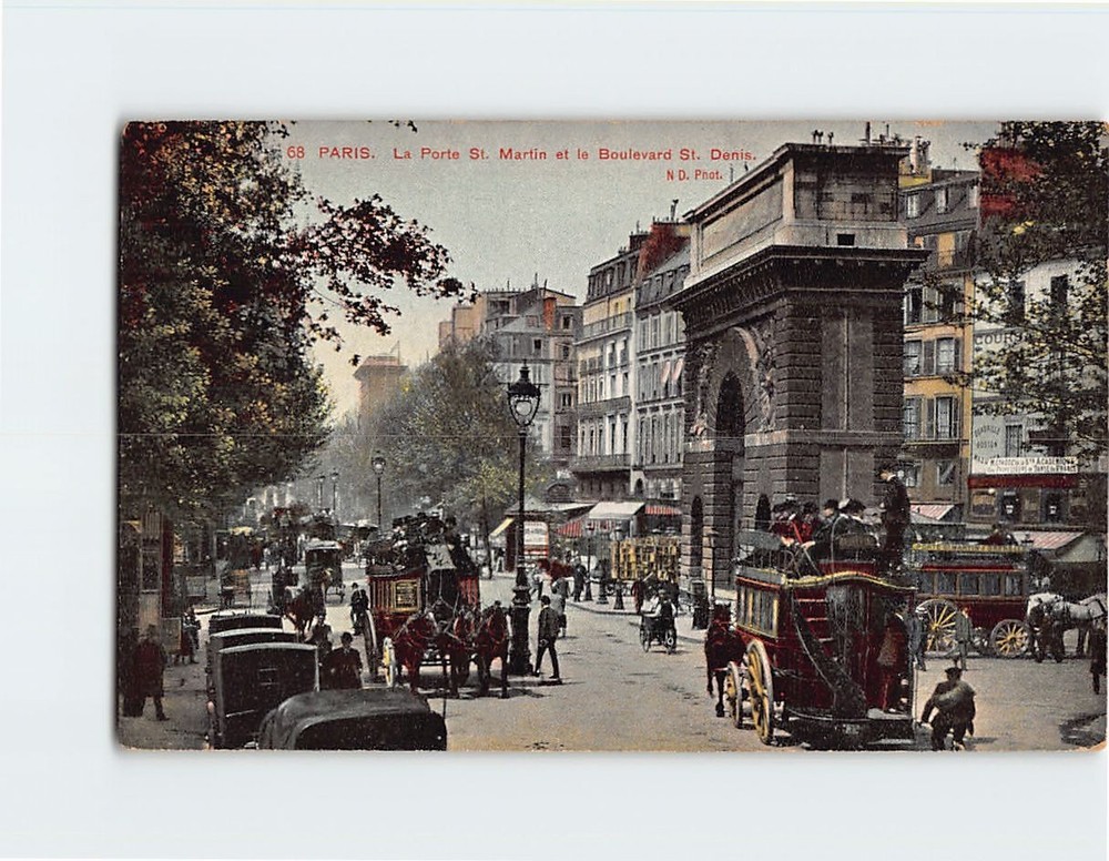 Postcard La Porte St. Martin et le Boulevard St. Denis Paris France