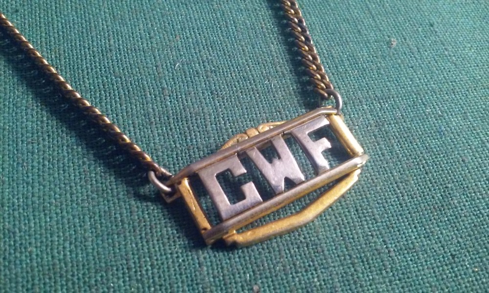 Vintage Tie Clip Clasp Bar w/ Hanging Chain & Initials 