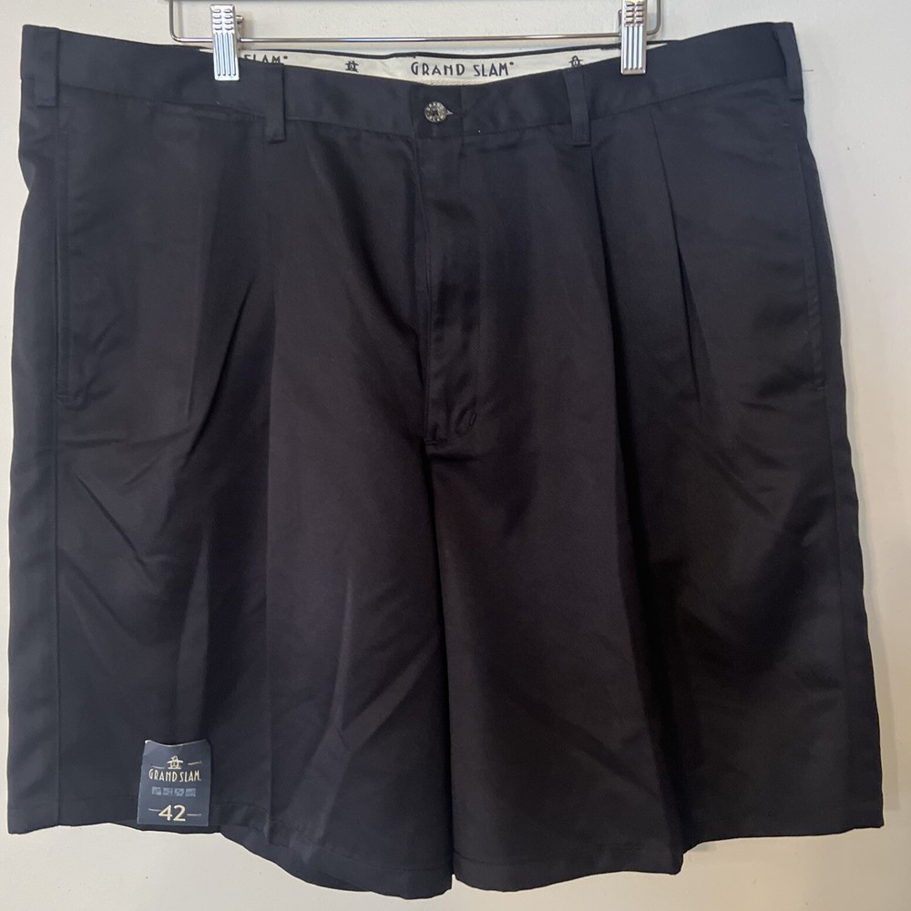 NEW Men’s Black golf shorts by Grand Slam size 42 9” Inseam Pleated